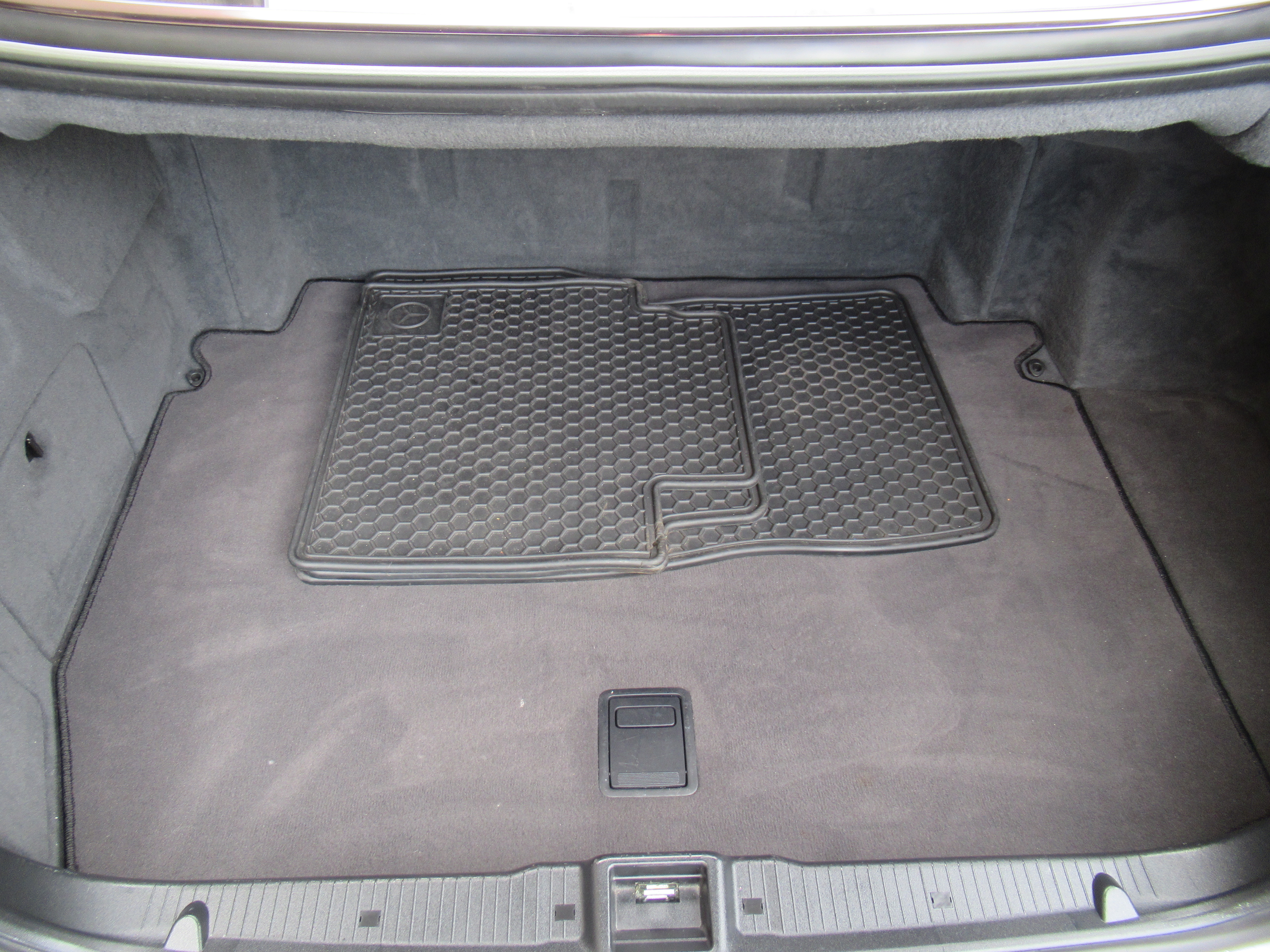 Used 2005 Mercedes-Benz S 430 4MATIC image 23