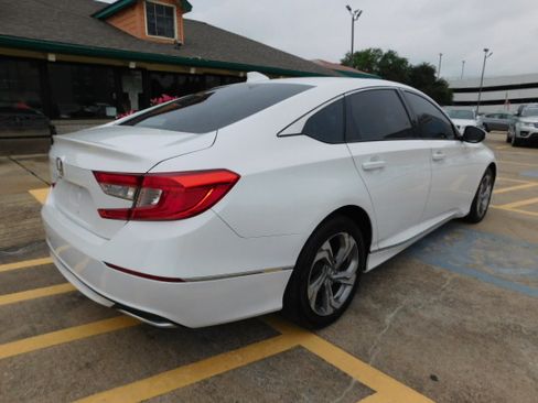 Used 2018 Honda Accord 1.5T EX image 8
