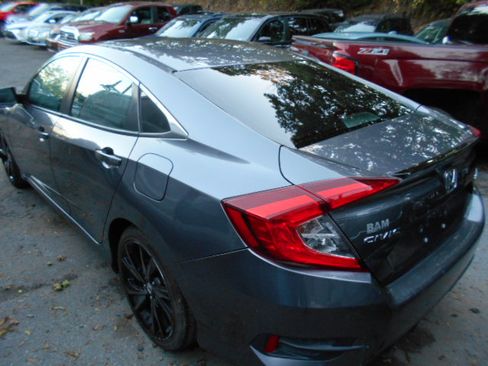 Used 2021 Honda Civic Sport image 3