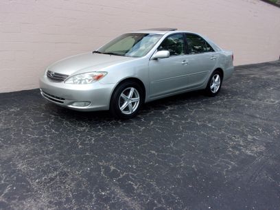 Used 2004 Toyota Camry XLE