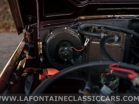 Used 1991 Jeep Grand Wagoneer image 53