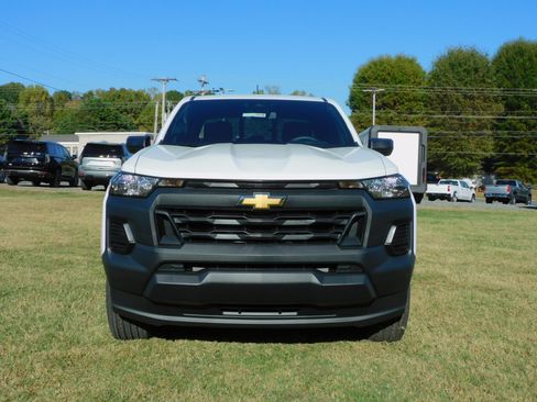 New 2026 Chevrolet Colorado W/T image 8
