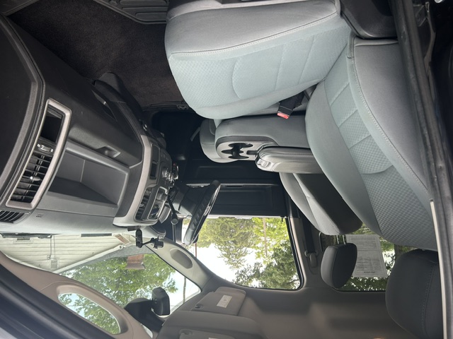 Used 2016 RAM 2500 4x4 Crew Cab ST image 48