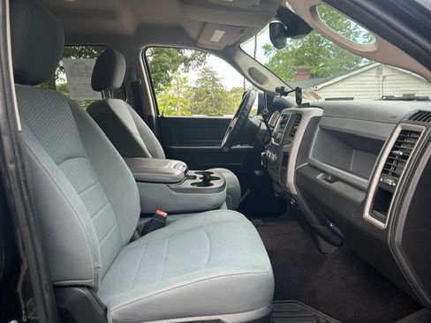 Used 2016 RAM 2500 4x4 Crew Cab ST image 48