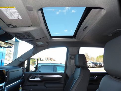 New 2026 Chevrolet Silverado 2500 LTZ image 4