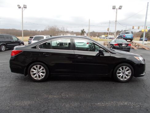 Used 2016 Subaru Legacy 2.5i Premium image 4
