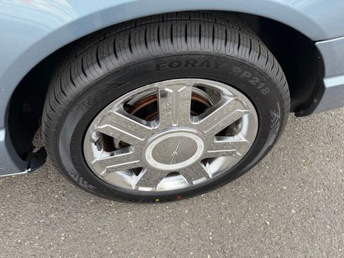 Used 2005 Ford Thunderbird 50th Anniversary image 26