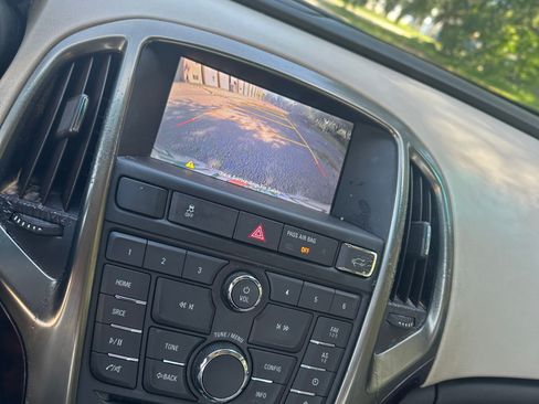 Used 2015 Buick Verano image 9