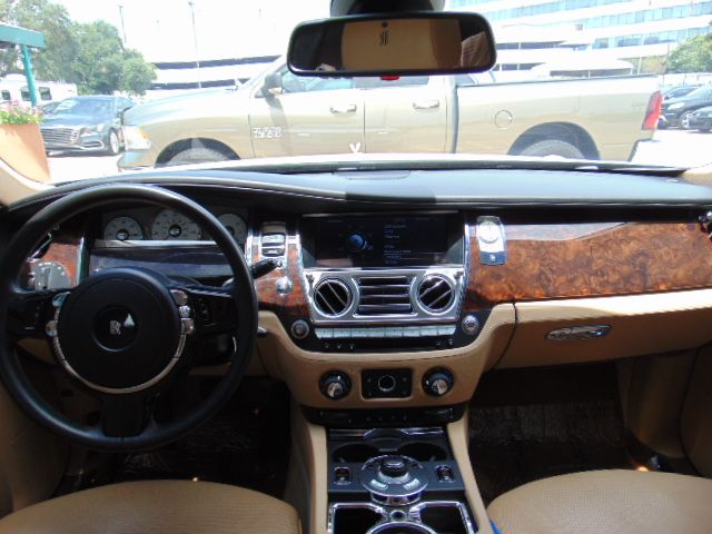 Used 2011 Rolls-Royce Ghost UNAVAIL RWD image 15
