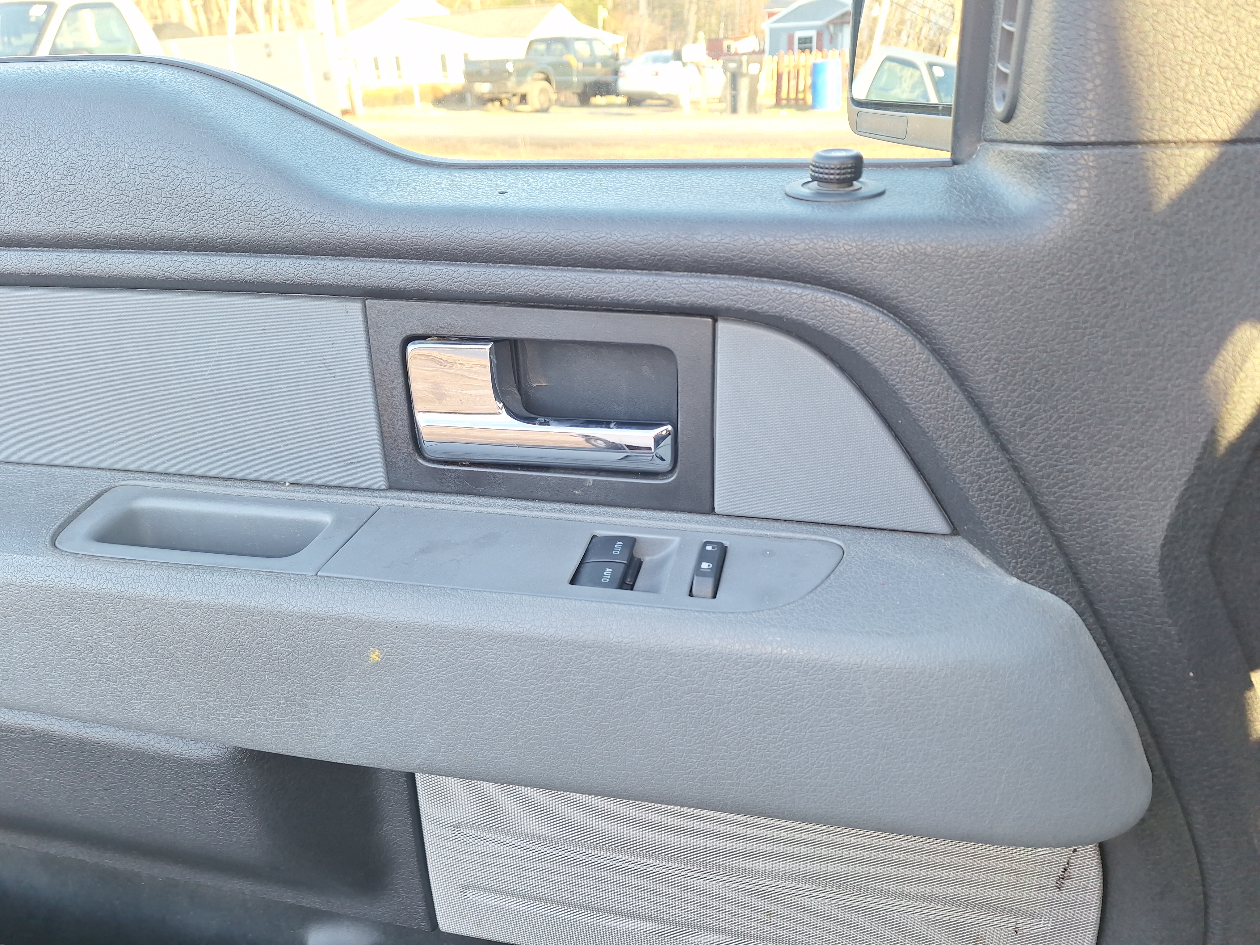 Used 2014 Ford F150 2WD Regular Cab image 14