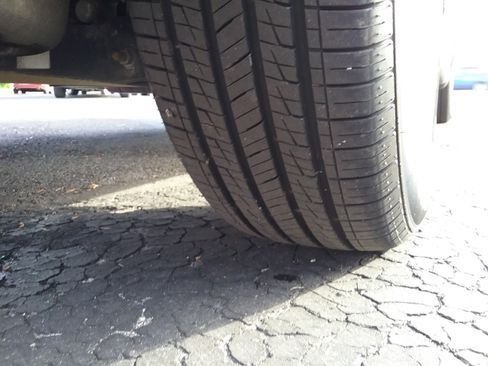 Used 2017 Dodge Journey SE image 14