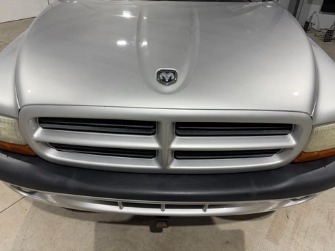 Used 2003 Dodge Dakota SXT image 27