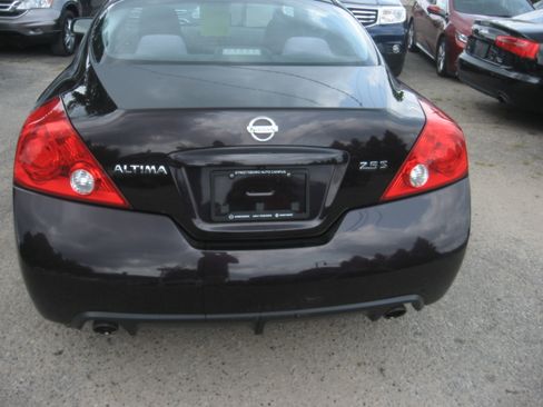 Used 2012 Nissan Altima 2.5 S Coupe FWD image 6