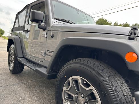 Used 2014 Jeep Wrangler 4WD Sport image 10