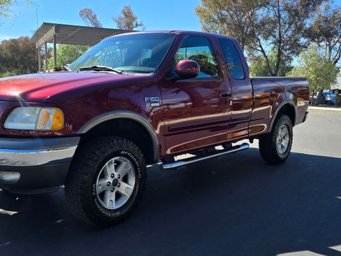 Used 2003 Ford F150 XLT image 14