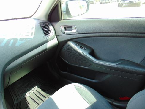 Used 2015 Kia Optima LX image 20