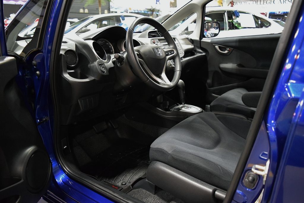 Used 2009 Honda Fit Sport image 15
