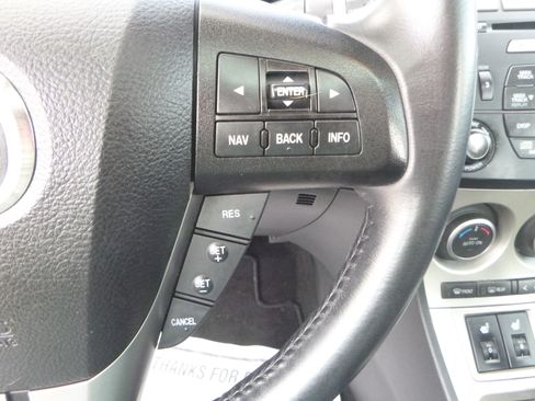 Used 2010 MAZDA MAZDA3 s Grand Touring Hatchback FWD image 23