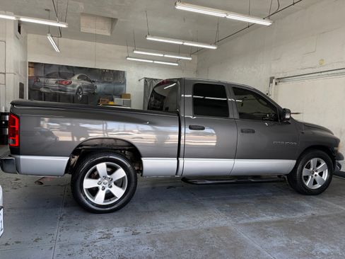 Used 2004 Dodge Ram 1500 Truck 2WD Quad Cab image 6