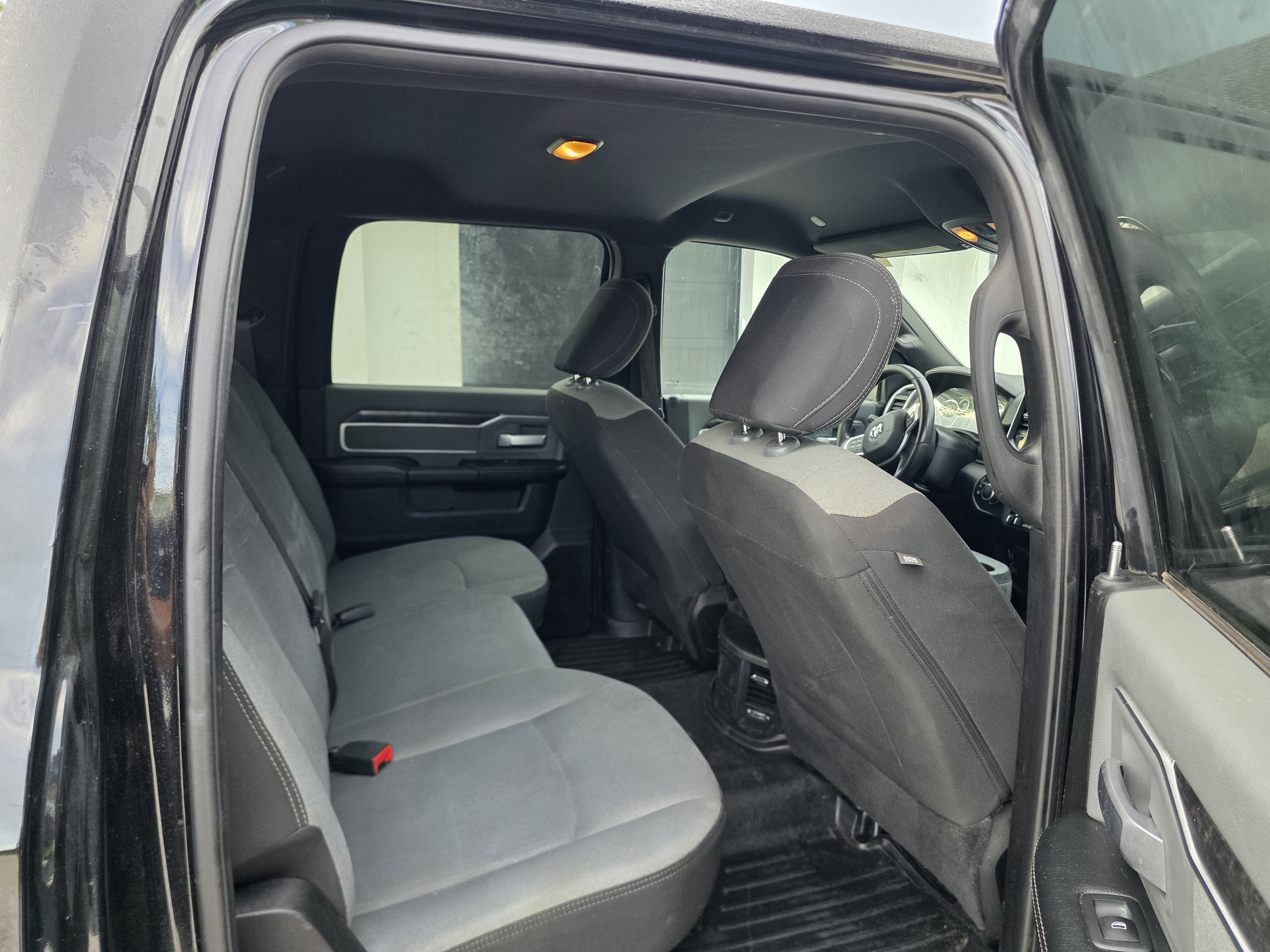 Used 2021 RAM 2500 4x4 Crew Cab Big Horn image 8