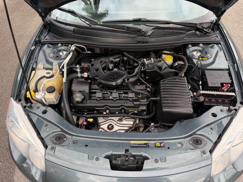 Used 2005 Chrysler Sebring Touring image 50