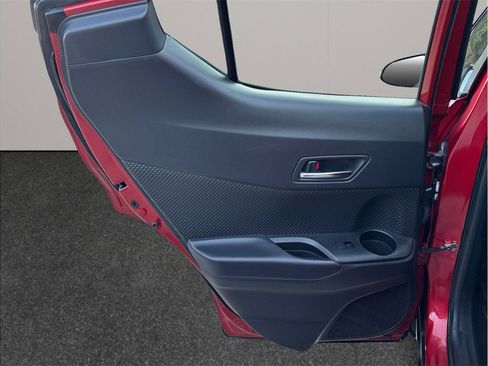 Used 2022 Toyota C-HR Nightshade image 30