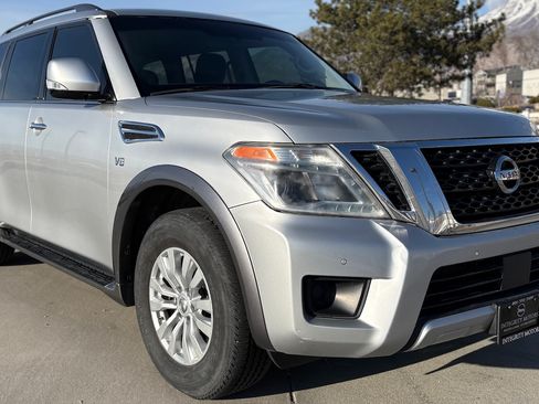 Used 2017 Nissan Armada SV image 3