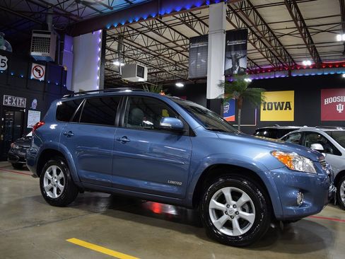 Used 2012 Toyota RAV4 Limited image 13