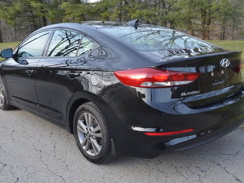 Used 2018 Hyundai Elantra Value Edition image 3