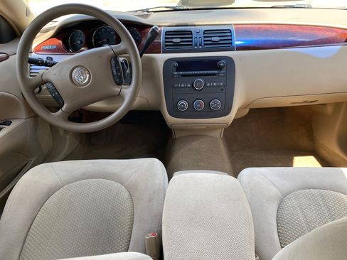 Used 2006 Buick Lucerne CX image 7