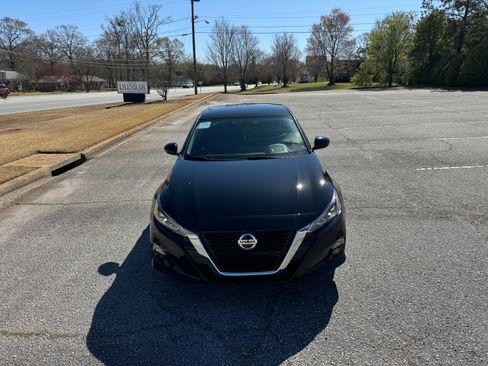 Used 2019 Nissan Altima 2.5 SR image 9