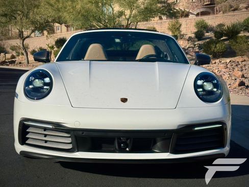 Used 2021 Porsche 911 Targa 4S image 7