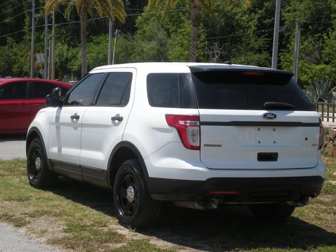 Used 2015 Ford Explorer 4WD Police Interceptor image 3