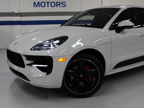 Used 2021 Porsche Macan GTS AWD/4WD image 5