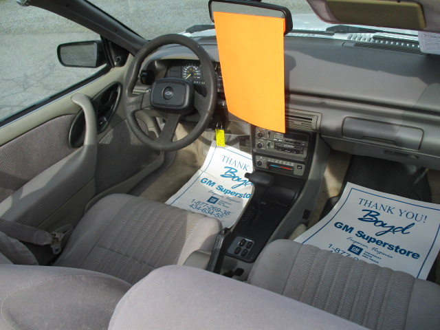 Used 1994 Chevrolet Cavalier RS Convertible FWD image 37