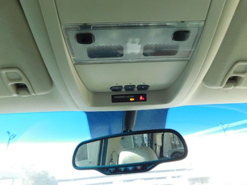 Used 2013 Chevrolet Silverado 1500 LTZ image 16