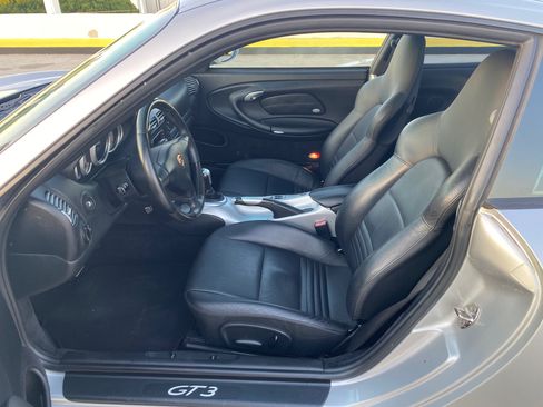 Used 2004 Porsche 911 GT3 image 34