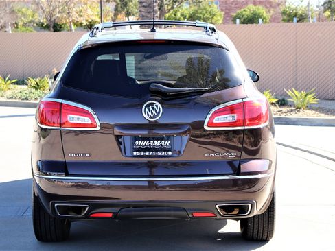 Used 2015 Buick Enclave Premium image 8