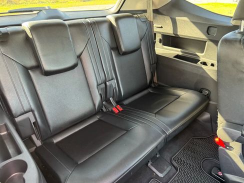 Used 2019 Volkswagen Atlas SE image 35