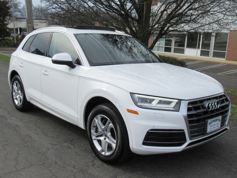 Used 2018 Audi Q5 2.0T Premium Plus image 2