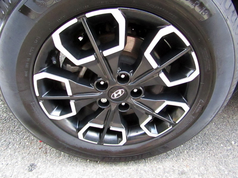 Used 2022 Hyundai Santa Cruz AWD SEL image 11