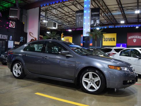 Used 2005 Acura TL w/ Navigation FWD image 13