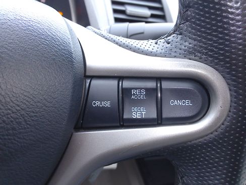 Used 2010 Honda Civic image 29