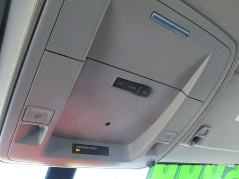 Used 2019 Chevrolet Silverado 1500 LD image 41