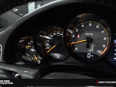 Used 2018 Porsche 911 GT3 image 33