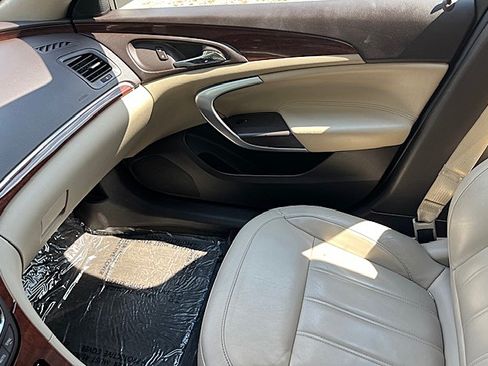 Used 2016 Buick Regal Leather image 35
