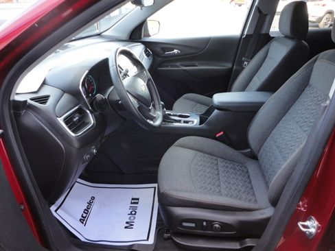 Used 2024 Chevrolet Equinox LT image 14