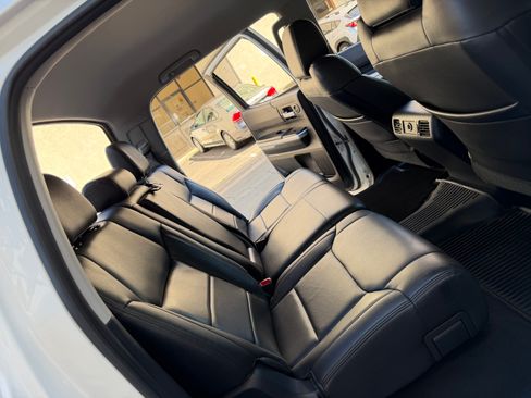 Used 2017 Toyota Tundra TRD Sport image 34