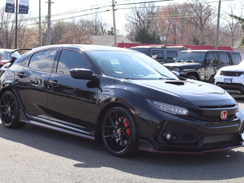 Used 2019 Honda Civic Type R Touring image 10