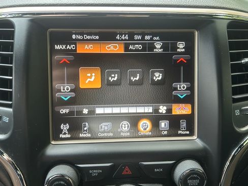 Used 2015 Jeep Grand Cherokee 4WD Laredo image 14